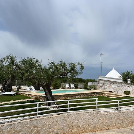 Trulli Lisanna - Exclusive Private Pool And Rooms Up To 10 People Antonelli Eksteriør billede