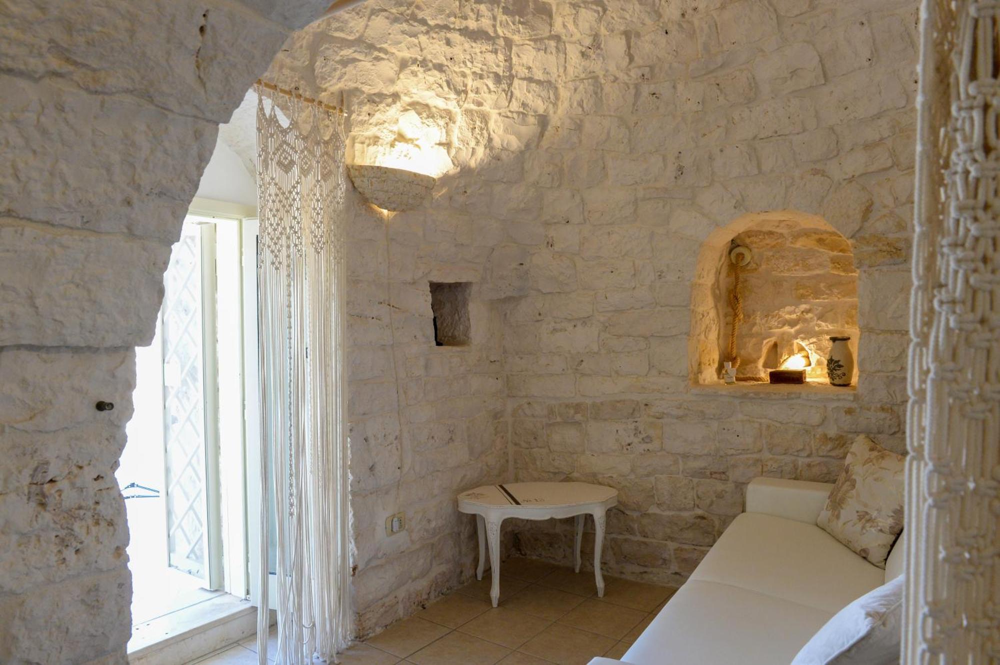 Trulli Lisanna - Exclusive Private Pool And Rooms Up To 10 People Antonelli Eksteriør billede