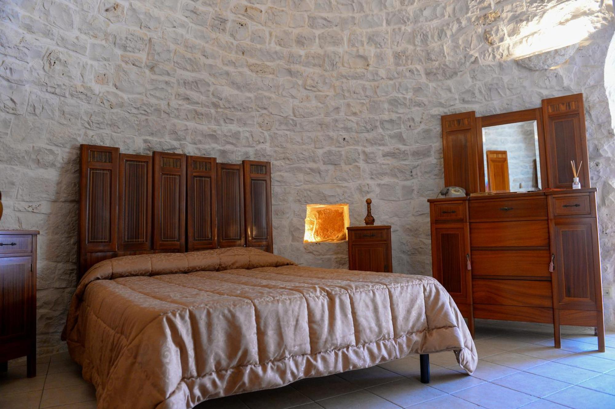 Trulli Lisanna - Exclusive Private Pool And Rooms Up To 10 People Antonelli Eksteriør billede