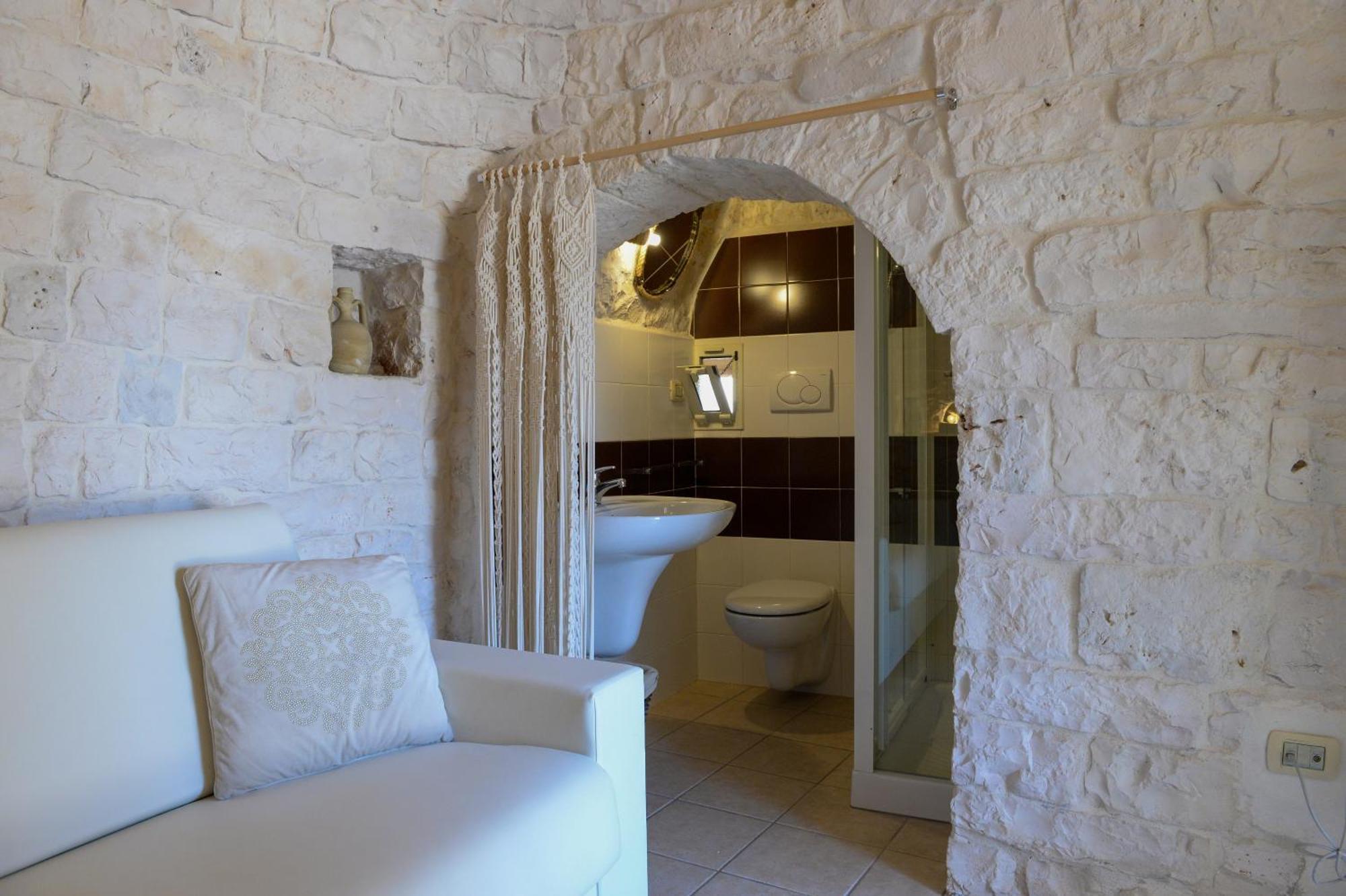 Trulli Lisanna - Exclusive Private Pool And Rooms Up To 10 People Antonelli Eksteriør billede